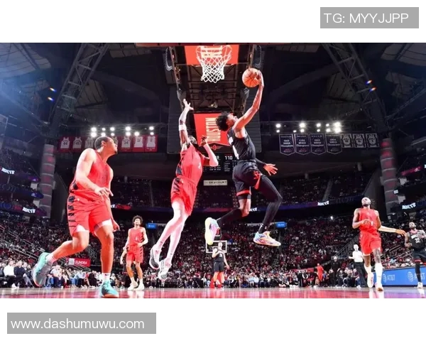 2008年湖人对阵火箭的经典对决回顾与精彩瞬间分析 2008年湖人对阵火箭的经典对决回顾与精彩瞬间分析