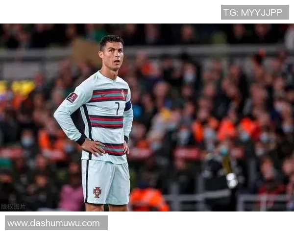 C罗对阵巴萨精彩集锦回顾展现传奇对决的巅峰时刻